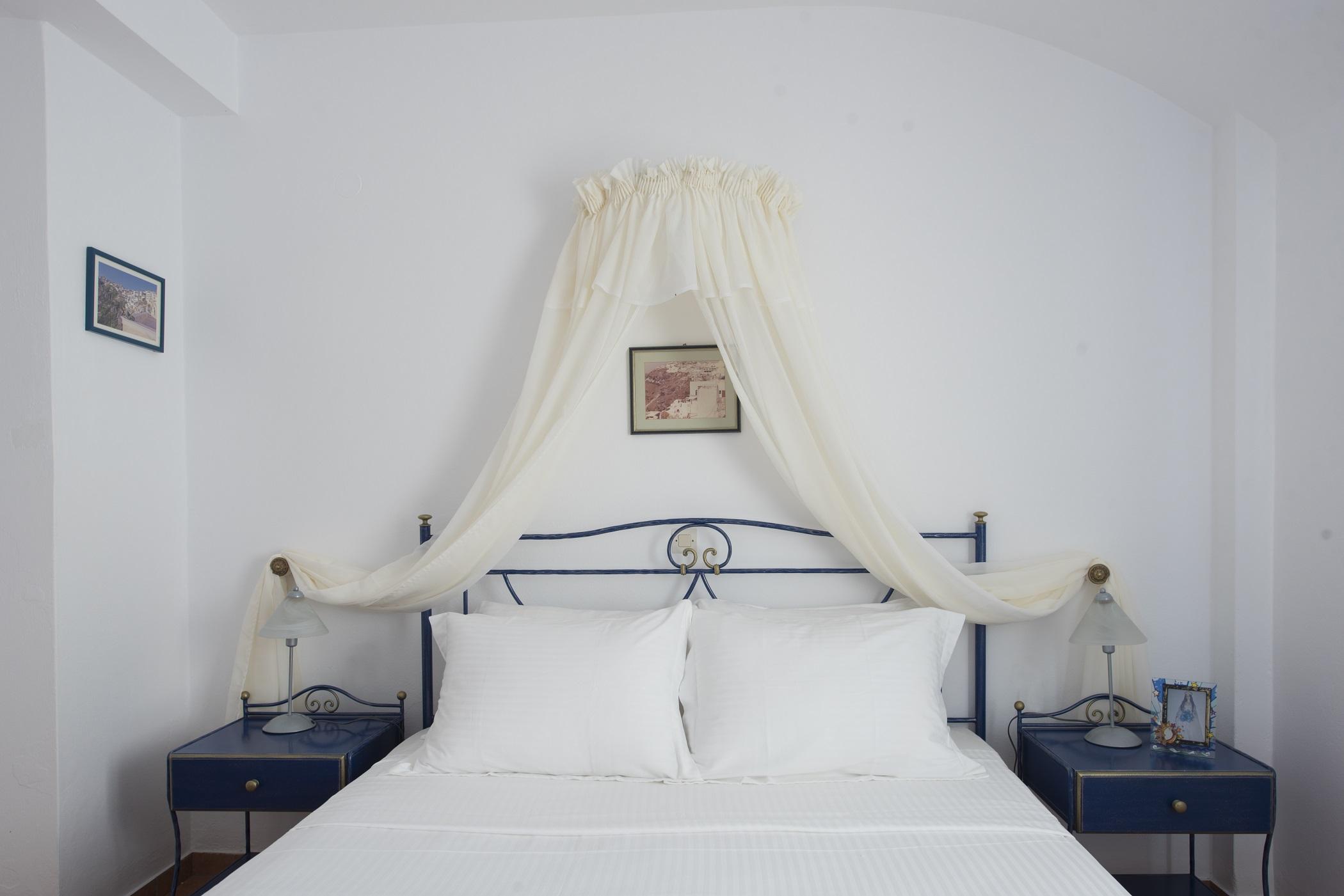 Kastro Suites Тира Экстерьер фото