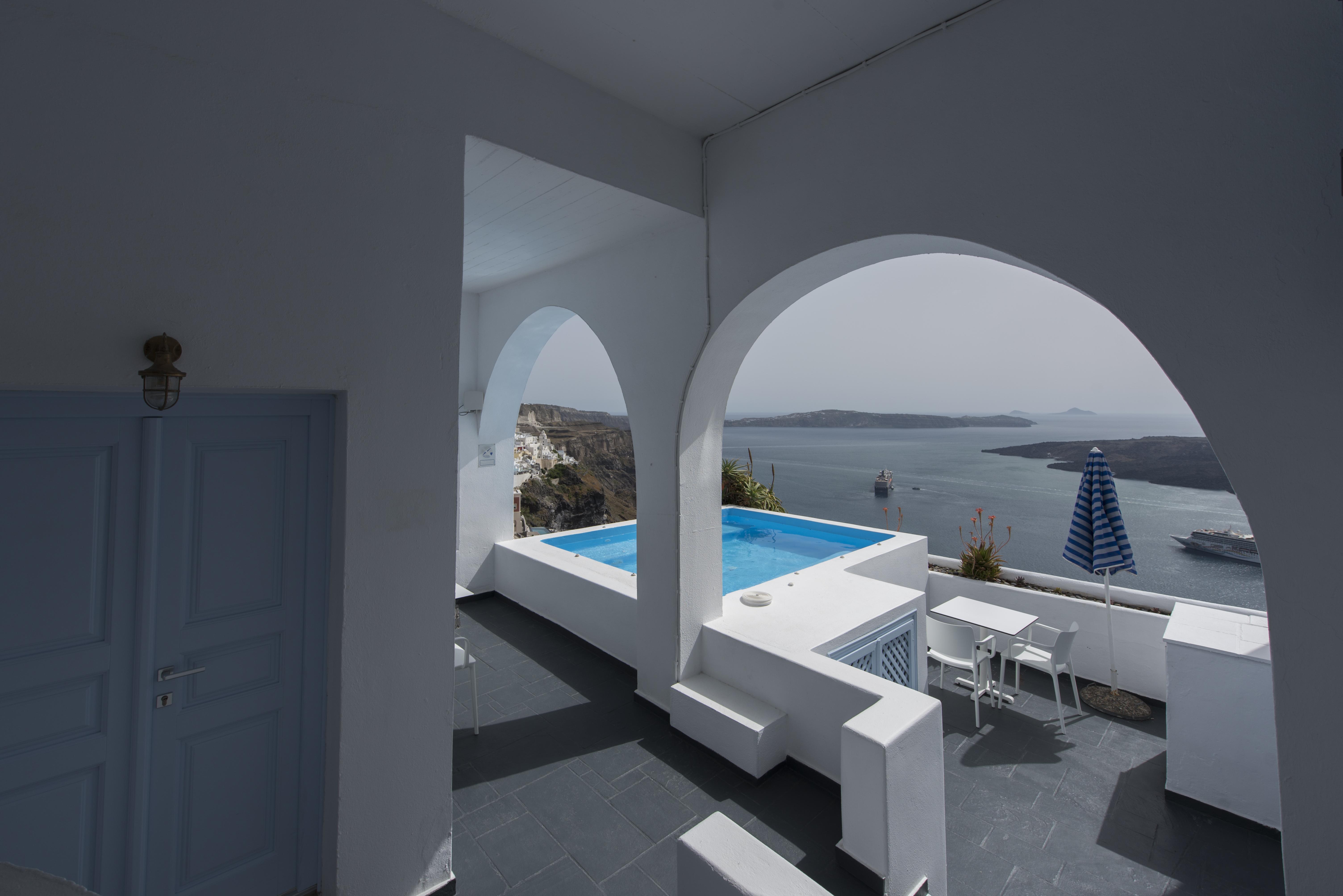 Kastro Suites Тира Экстерьер фото